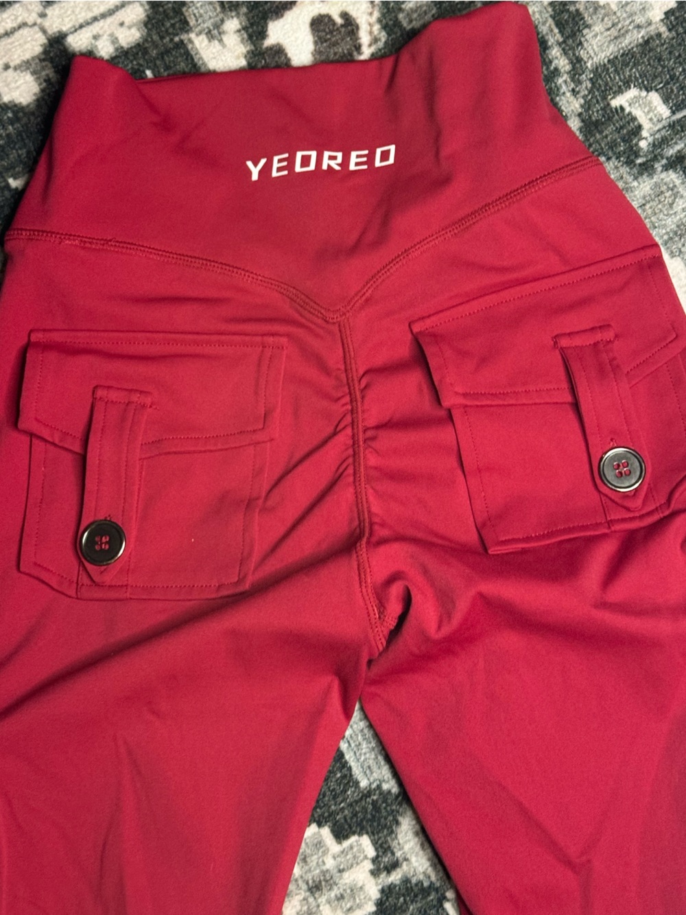 Yeoreo Hedda 28" CoreFlex Flared Leggings - Picture 3 of 4